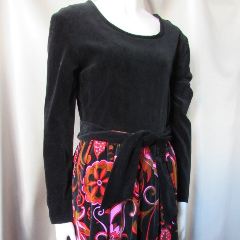 SALE Vintage 1970 Era Long Hostess Gown Black Velveteen